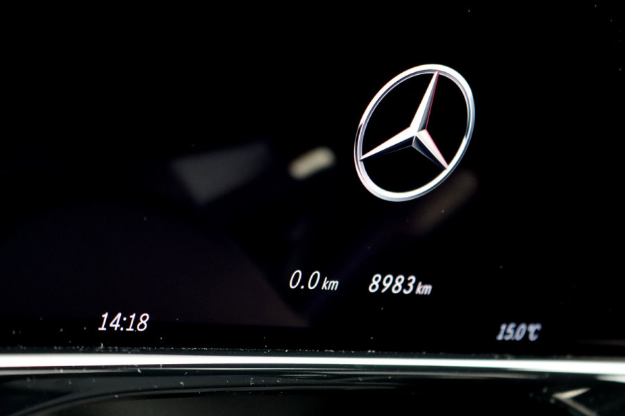 Mercedes-Benz E-Klasse Estate AMG 53 4MATIC+ | 585pk | MBUX Hyperscreen | Achterasbesturing | Distronic | Memory | Burmester | Digital Light | Trekhaak | Surround Camera | Verwarmd Stuurwiel | AMG-Nightpakket | Augmented Reality | Mercedes-Benz E-Klasse Estate AMG 53 4MATIC+ | 585pk | MBUX Hyperscreen | Achterasbesturing | Distronic | Memory | Burmester | Digital Light | Trekhaak | Surround Camera | Verwarmd Stuurwiel | AMG-Nightpakket | Augmented Reality |