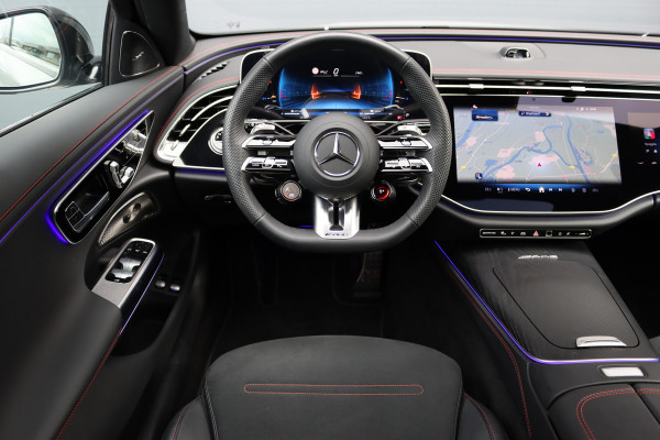Mercedes-Benz E-Klasse Estate AMG 53 4MATIC+ | 585pk | MBUX Hyperscreen | Achterasbesturing | Distronic | Memory | Burmester | Digital Light | Trekhaak | Surround Camera | Verwarmd Stuurwiel | AMG-Nightpakket | Augmented Reality | Mercedes-Benz E-Klasse Estate AMG 53 4MATIC+ | 585pk | MBUX Hyperscreen | Achterasbesturing | Distronic | Memory | Burmester | Digital Light | Trekhaak | Surround Camera | Verwarmd Stuurwiel | AMG-Nightpakket | Augmented Reality |