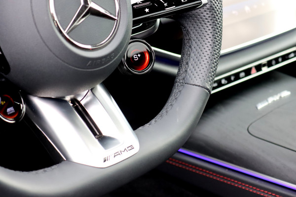 Mercedes-Benz E-Klasse Estate AMG 53 4MATIC+ | 585pk | MBUX Hyperscreen | Achterasbesturing | Distronic | Memory | Burmester | Digital Light | Trekhaak | Surround Camera | Verwarmd Stuurwiel | AMG-Nightpakket | Augmented Reality | Mercedes-Benz E-Klasse Estate AMG 53 4MATIC+ | 585pk | MBUX Hyperscreen | Achterasbesturing | Distronic | Memory | Burmester | Digital Light | Trekhaak | Surround Camera | Verwarmd Stuurwiel | AMG-Nightpakket | Augmented Reality |