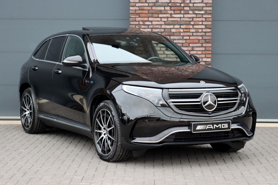 Mercedes-Benz EQC 400 4MATIC Premium+ AMG Line 80 kWh | Schuifdak | Distronic+ | Burmester | Memory | Parfumering | Keyless Go | Surround Camera | HUD | Multibeam LED | Mercedes-Benz EQC 400 4MATIC Premium+ AMG Line 80 kWh | Schuifdak | Distronic+ | Burmester | Memory | Parfumering | Keyless Go | Surround Camera | HUD | Multibeam LED |