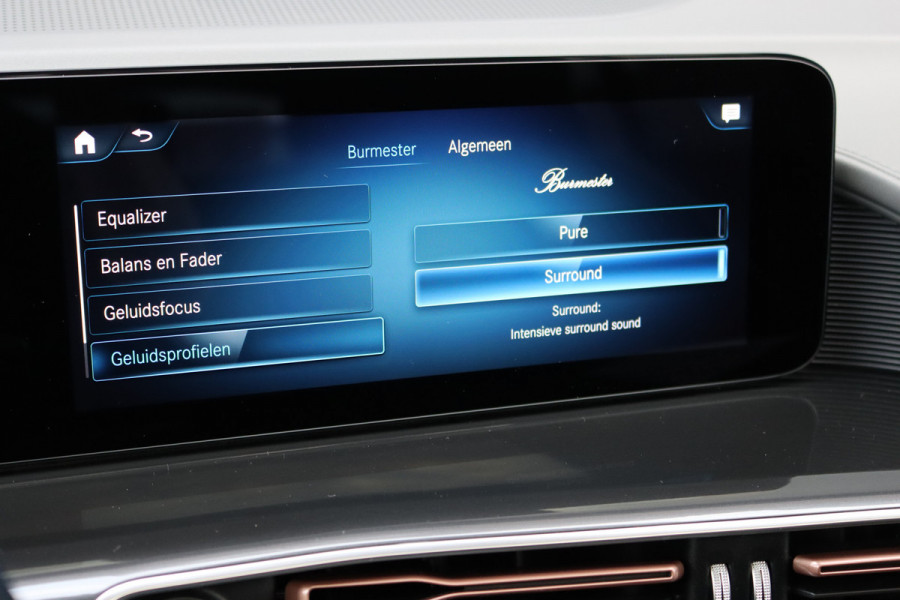 Mercedes-Benz EQC 400 4MATIC Premium+ AMG Line 80 kWh | Schuifdak | Distronic+ | Burmester | Memory | Parfumering | Keyless Go | Surround Camera | HUD | Multibeam LED | Mercedes-Benz EQC 400 4MATIC Premium+ AMG Line 80 kWh | Schuifdak | Distronic+ | Burmester | Memory | Parfumering | Keyless Go | Surround Camera | HUD | Multibeam LED |