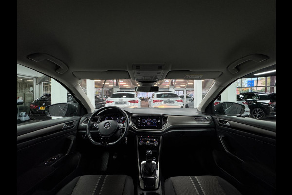 Volkswagen T-Roc 1.0 TSI | PDC | ACC | Lane assist |CARPLAY| Volkswagen T-Roc 1.0 TSI | PDC | ACC | Lane assist |CARPLAY|
