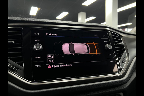 Volkswagen T-Roc 1.0 TSI | PDC | ACC | Lane assist |CARPLAY| Volkswagen T-Roc 1.0 TSI | PDC | ACC | Lane assist |CARPLAY|