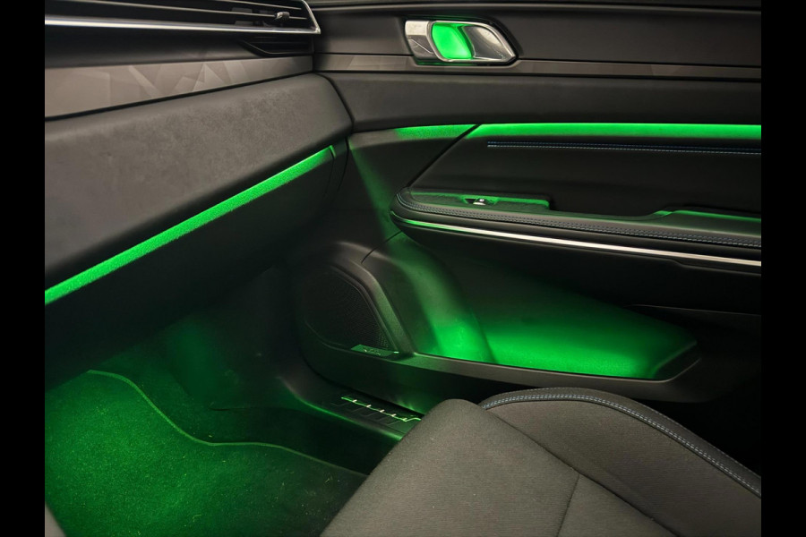 Lynk & Co RS Shadow Edition 01 1.5 262PK Trekhaak Pano 360° Navi Adapt cruise 262PK Elekr. Achterklep Lynk & Co RS Shadow Edition 01 1.5 262PK Trekhaak Pano 360° Navi Adapt cruise 262PK Elekr. Achterklep