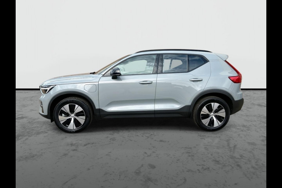 Volvo XC40 1.5 T4 Plug-in hybrid Plus Dark | Nieuwe auto | HK audio | 360° Camera | Trekhaak | Climate Pack | Pilot- Park Assist | Volvo XC40 1.5 T4 Plug-in hybrid Plus Dark | Nieuwe auto | HK audio | 360° Camera | Trekhaak | Climate Pack | Pilot- Park Assist |