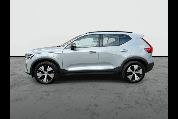 Volvo XC40 1.5 T4 Plug-in hybrid Plus Dark | Nieuwe auto | HK audio | 360° Camera | Trekhaak | Climate Pack | Pilot- Park Assist | Volvo XC40 1.5 T4 Plug-in hybrid Plus Dark | Nieuwe auto | HK audio | 360° Camera | Trekhaak | Climate Pack | Pilot- Park Assist |