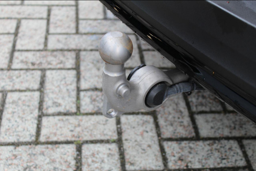 Volvo XC40 1.5 T4 Plug-in hybrid Plus Dark | Nieuwe auto | HK audio | 360° Camera | Trekhaak | Climate Pack | Pilot- Park Assist | Volvo XC40 1.5 T4 Plug-in hybrid Plus Dark | Nieuwe auto | HK audio | 360° Camera | Trekhaak | Climate Pack | Pilot- Park Assist |