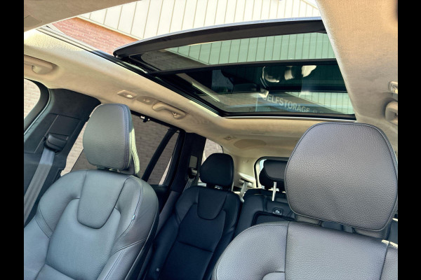 Volvo XC90 2.0 T8 Recharge AWD Ultimate Bright 454PK! | SkyRoof | HARMAN KARDON | 360° | TREKHAAK | HEAD-UP DISP | ZEER COMPLEET Volvo XC90 2.0 T8 Recharge AWD Ultimate Bright 454PK! | SkyRoof | HARMAN KARDON | 360° | TREKHAAK | HEAD-UP DISP | ZEER COMPLEET