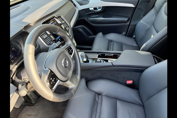 Volvo XC90 2.0 T8 Recharge AWD Ultimate Bright 454PK! | SkyRoof | HARMAN KARDON | 360° | TREKHAAK | HEAD-UP DISP | ZEER COMPLEET Volvo XC90 2.0 T8 Recharge AWD Ultimate Bright 454PK! | SkyRoof | HARMAN KARDON | 360° | TREKHAAK | HEAD-UP DISP | ZEER COMPLEET