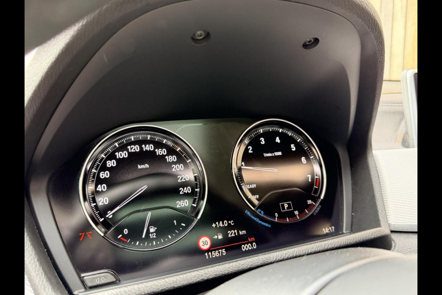 BMW X2 sDrive20i M-sport Automaat | Panoramadak | DAB | LED verlichting | 20 inch | Schakelflippers | Lederen bekleding | Stoelverwarmi BMW X2 sDrive20i M-sport Automaat | Panoramadak | DAB | LED verlichting | 20 inch | Schakelflippers | Lederen bekleding | Stoelverwarmi