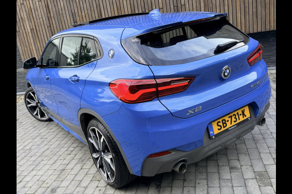 BMW X2 sDrive20i M-sport Automaat | Panoramadak | DAB | LED verlichting | 20 inch | Schakelflippers | Lederen bekleding | Stoelverwarmi BMW X2 sDrive20i M-sport Automaat | Panoramadak | DAB | LED verlichting | 20 inch | Schakelflippers | Lederen bekleding | Stoelverwarmi