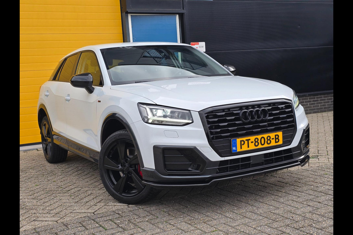 Audi Q2 1.0 TFSI S Line / AUT / NAP / Navi / Airco / Elek Pakket / Cruise Control / Led / Pdc / Allu Velgen Audi Q2 1.0 TFSI S Line / AUT / NAP / Navi / Airco / Elek Pakket / Cruise Control / Led / Pdc / Allu Velgen