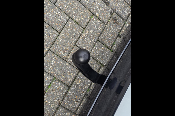 Audi Q2 1.0 TFSI S Line / AUT / NAP / Navi / Airco / Elek Pakket / Cruise Control / Led / Pdc / Allu Velgen