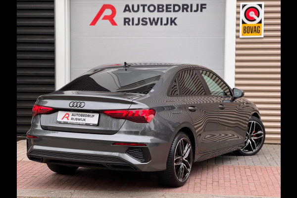 Audi A3 Limousine 35 TFSI S edition AppleCarPlay/Xenon/RS zetels