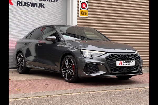 Audi A3 Limousine 35 TFSI S edition AppleCarPlay/Xenon/RS zetels