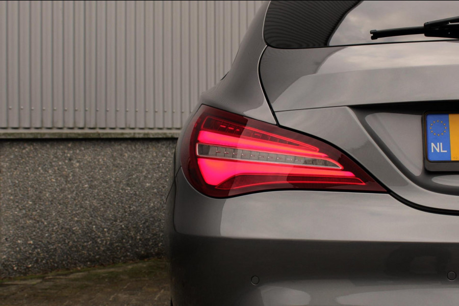 Mercedes-Benz CLA-Klasse Shooting Brake CLA 200 Aut. Night Star Carplay, Camera, Sfeerverl.
