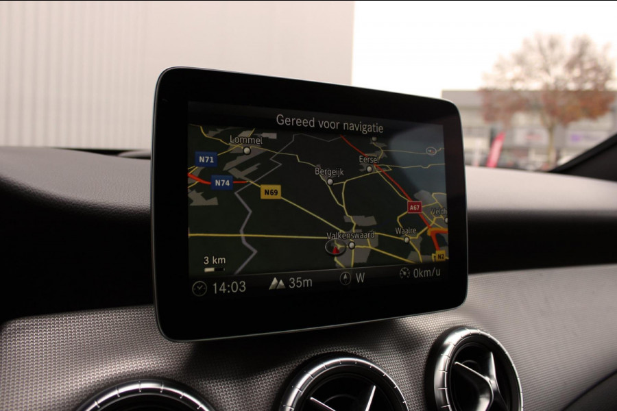 Mercedes-Benz CLA-Klasse Shooting Brake CLA 200 Aut. Night Star Carplay, Camera, Sfeerverl.