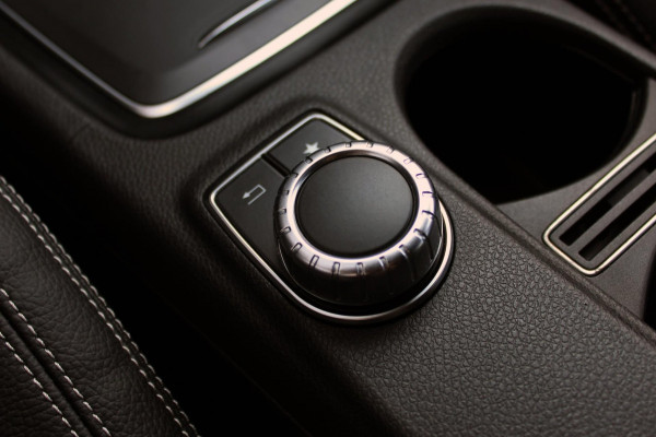 Mercedes-Benz CLA-Klasse Shooting Brake CLA 200 Aut. Night Star Carplay, Camera, Sfeerverl.