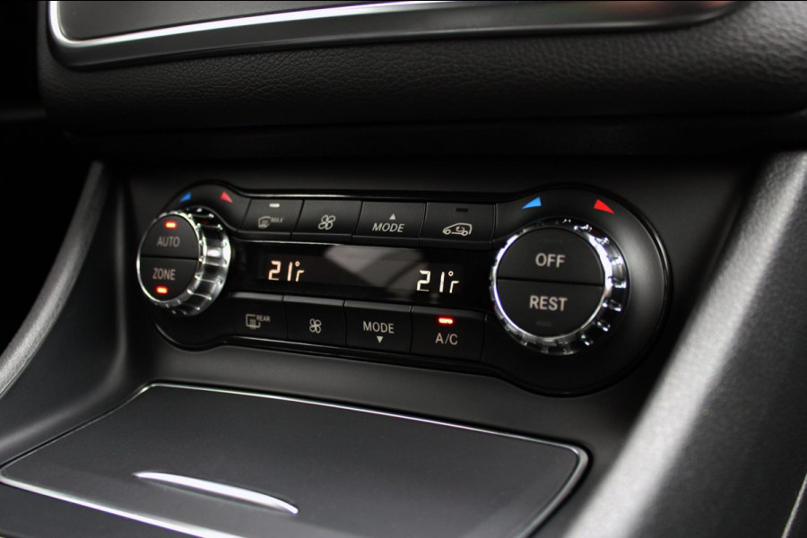 Mercedes-Benz CLA-Klasse Shooting Brake CLA 200 Aut. Night Star Carplay, Camera, Sfeerverl.