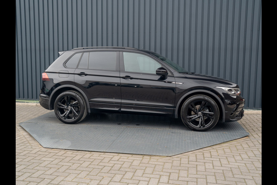Volkswagen Tiguan 1.5 TSI R-Line Black Style | Panodak | Elk. A-klep | IQ Light | Camera | Prijs Rijklaar!! Volkswagen Tiguan 1.5 TSI R-Line Black Style | Panodak | Elk. A-klep | IQ Light | Camera | Prijs Rijklaar!!