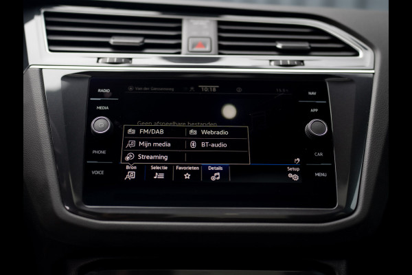 Volkswagen Tiguan 1.5 TSI R-Line Black Style | Panodak | Elk. A-klep | IQ Light | Camera | Prijs Rijklaar!! Volkswagen Tiguan 1.5 TSI R-Line Black Style | Panodak | Elk. A-klep | IQ Light | Camera | Prijs Rijklaar!!