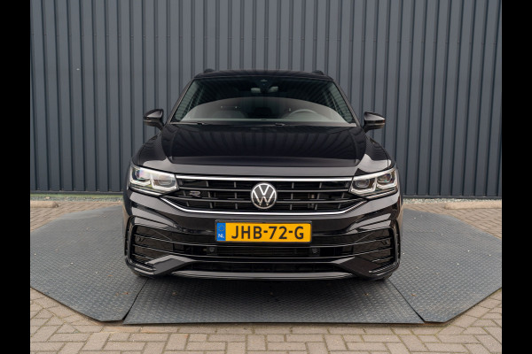 Volkswagen Tiguan 1.5 TSI R-Line Black Style | Panodak | Elk. A-klep | IQ Light | Camera | Prijs Rijklaar!! Volkswagen Tiguan 1.5 TSI R-Line Black Style | Panodak | Elk. A-klep | IQ Light | Camera | Prijs Rijklaar!!