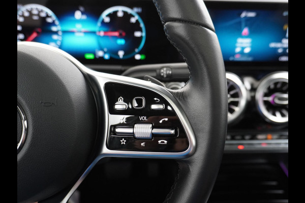 Mercedes-Benz EQA 250 Luxury Line 67 kWh LEDER | AMBILIGHT | CAMERA | PANORAMADAK | RIJKLAARPRIJS INCL. 12MND BOVAG Mercedes-Benz EQA 250 Luxury Line 67 kWh LEDER | AMBILIGHT | CAMERA | PANORAMADAK | RIJKLAARPRIJS INCL. 12MND BOVAG