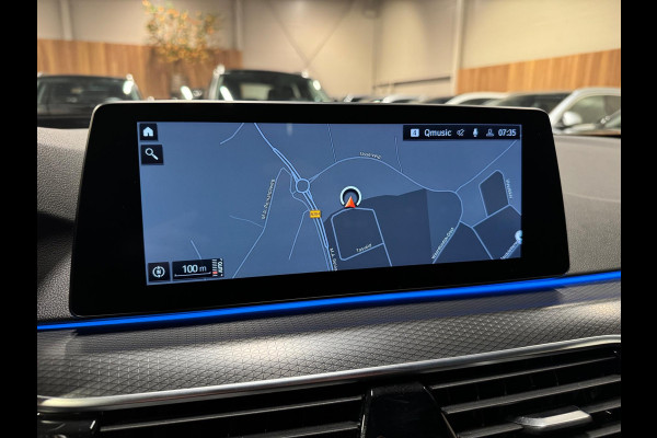 BMW 5 Serie Touring 530e 292PK M Pakket, Laser Led, Pano, Camera, Alcantara, Ambiënte Light, Hud, PDC, Dealer Onderhoud