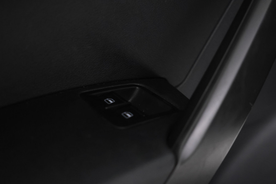 Volkswagen Caddy 2.0 TDI L2H1 BMT Maxi Comfortline Navigatie, Airco, MARGE!