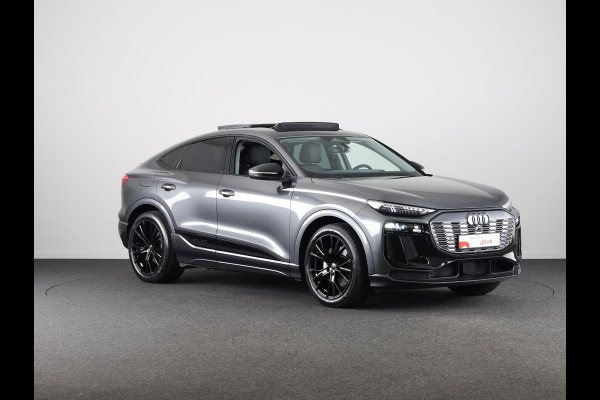 Audi Q6 Sportback e-tron Advanced edition 83 kWh 252pk | Panoramadak | Lederen bekleding | Luchtvering | 21 inch Lichtmetalen velgen Audi Q6 Sportback e-tron Advanced edition 83 kWh 252pk | Panoramadak | Lederen bekleding | Luchtvering | 21 inch Lichtmetalen velgen