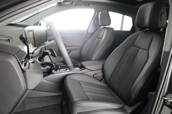 Audi Q6 Sportback e-tron Advanced edition 83 kWh 252pk | Panoramadak | Lederen bekleding | Luchtvering | 21 inch Lichtmetalen velgen Audi Q6 Sportback e-tron Advanced edition 83 kWh 252pk | Panoramadak | Lederen bekleding | Luchtvering | 21 inch Lichtmetalen velgen