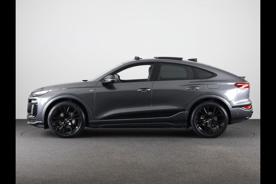 Audi Q6 Sportback e-tron Advanced edition 83 kWh 252pk | Panoramadak | Lederen bekleding | Luchtvering | 21 inch Lichtmetalen velgen Audi Q6 Sportback e-tron Advanced edition 83 kWh 252pk | Panoramadak | Lederen bekleding | Luchtvering | 21 inch Lichtmetalen velgen