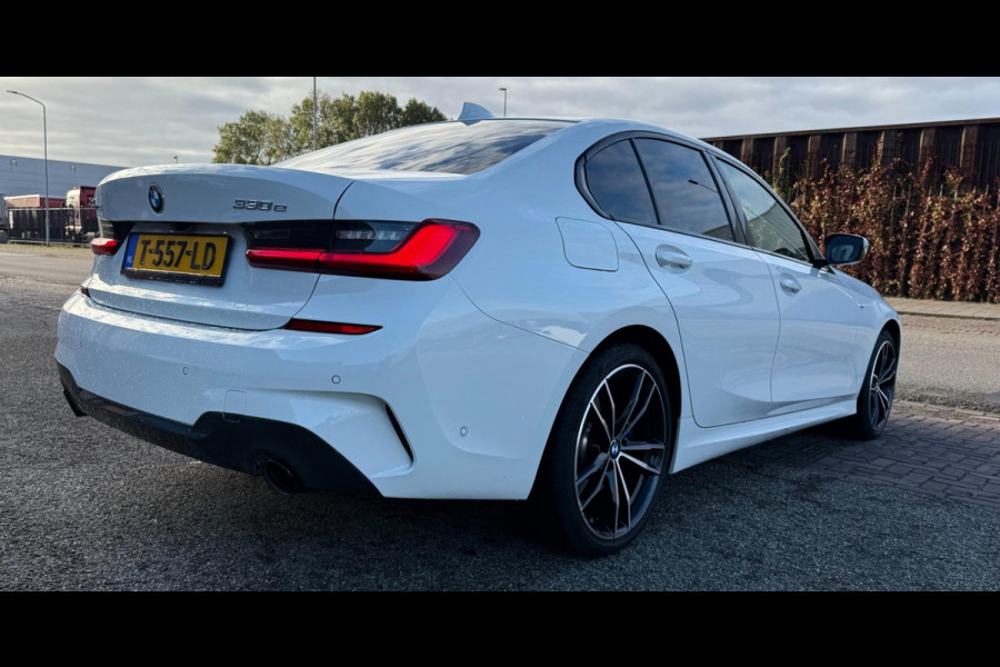 BMW 3-serie 330e xDrive BMW 3-serie 330e xDrive