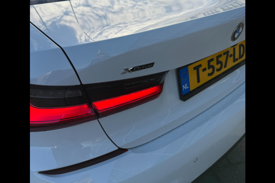 BMW 3-serie 330e xDrive BMW 3-serie 330e xDrive