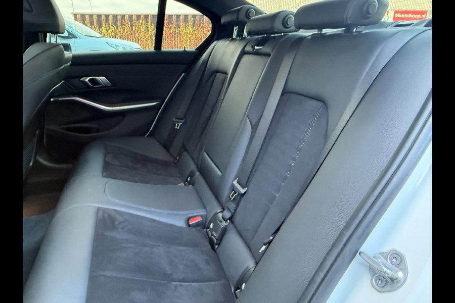 BMW 3-serie 330e xDrive BMW 3-serie 330e xDrive