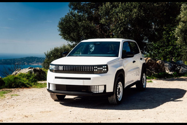 Fiat Grande Panda RED 7.4 kW 44kWh | Wordt verwacht | Let op: Voorbeeldfoto!