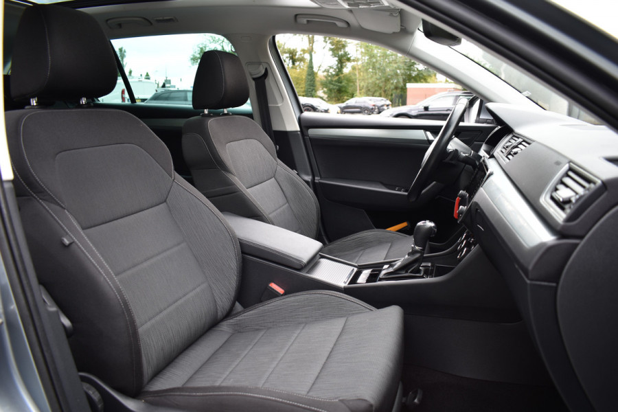 Škoda Superb Combi TSI ACT 150PK DSG AMBITION BUSINESS TREKHAAK/NAVI/PANORAMADAK