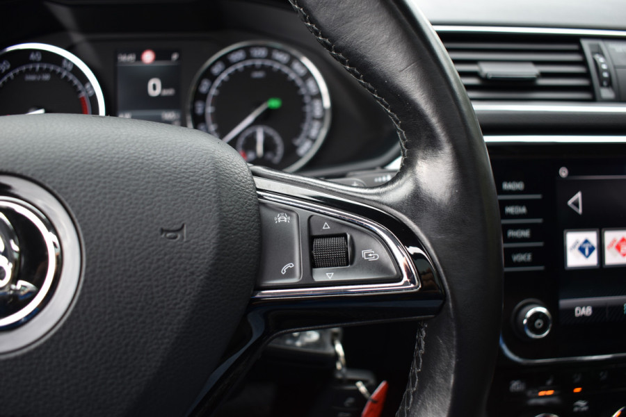 Škoda Superb Combi TSI ACT 150PK DSG AMBITION BUSINESS TREKHAAK/NAVI/PANORAMADAK