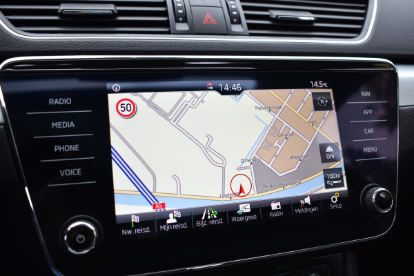 Škoda Superb Combi TSI ACT 150PK DSG AMBITION BUSINESS TREKHAAK/NAVI/PANORAMADAK