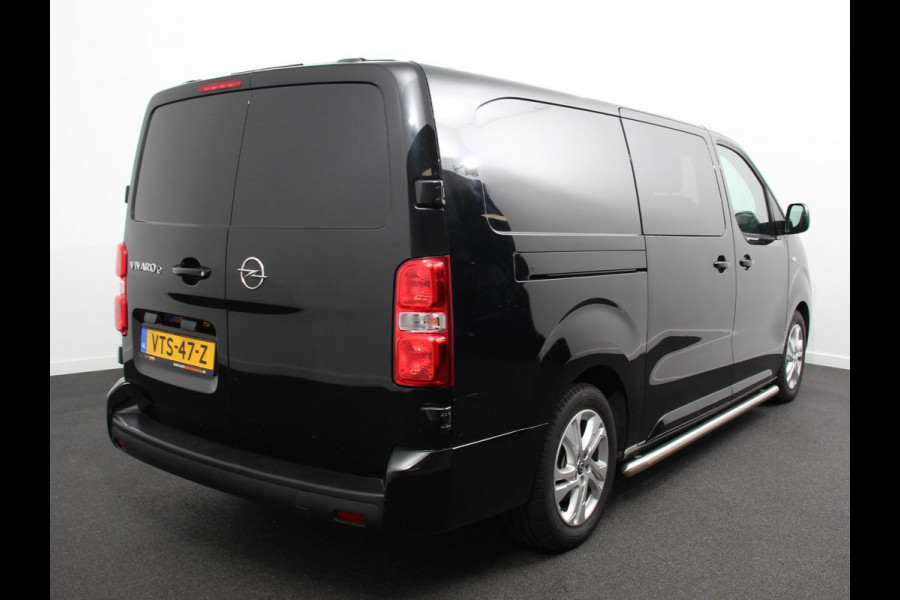 Opel Vivaro-e L3 75 kWh Automaat 6-Persoons Dubbele Cabine Lang | Navigatie | Airco | 2 x Schuifdeur | Lichtmetalen velgen| Cruise Control | Side Bars | Bumpers in kleur Opel Vivaro-e L3 75 kWh Automaat 6-Persoons Dubbele Cabine Lang | Navigatie | Airco | 2 x Schuifdeur | Lichtmetalen velgen| Cruise Control | Side Bars | Bumpers in kleur