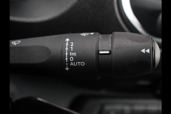 Opel Vivaro-e L3 75 kWh Automaat 6-Persoons Dubbele Cabine Lang | Navigatie | Airco | 2 x Schuifdeur | Lichtmetalen velgen| Cruise Control | Side Bars | Bumpers in kleur Opel Vivaro-e L3 75 kWh Automaat 6-Persoons Dubbele Cabine Lang | Navigatie | Airco | 2 x Schuifdeur | Lichtmetalen velgen| Cruise Control | Side Bars | Bumpers in kleur