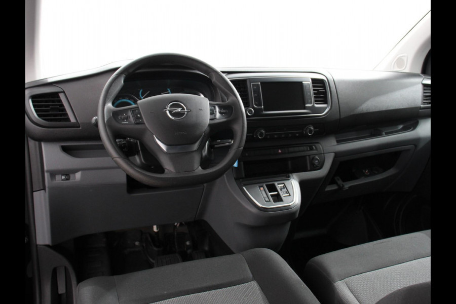 Opel Vivaro-e L3 75 kWh Automaat 6-Persoons Dubbele Cabine Lang | Navigatie | Airco | 2 x Schuifdeur | Lichtmetalen velgen| Cruise Control | Side Bars | Bumpers in kleur Opel Vivaro-e L3 75 kWh Automaat 6-Persoons Dubbele Cabine Lang | Navigatie | Airco | 2 x Schuifdeur | Lichtmetalen velgen| Cruise Control | Side Bars | Bumpers in kleur