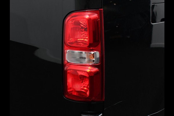 Opel Vivaro-e L3 75 kWh Automaat 6-Persoons Dubbele Cabine Lang | Navigatie | Airco | 2 x Schuifdeur | Lichtmetalen velgen| Cruise Control | Side Bars | Bumpers in kleur Opel Vivaro-e L3 75 kWh Automaat 6-Persoons Dubbele Cabine Lang | Navigatie | Airco | 2 x Schuifdeur | Lichtmetalen velgen| Cruise Control | Side Bars | Bumpers in kleur