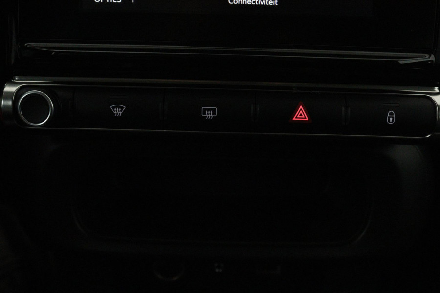 Citroën C3 1.2 PureTech S&S Feel Edition (TREKHAAK, LANE-ASSSIST, NAVIGATIE, CARPLAY, PARKEERSENSOREN, CRUISE CONTROL) Citroën C3 1.2 PureTech S&S Feel Edition (TREKHAAK, LANE-ASSSIST, NAVIGATIE, CARPLAY, PARKEERSENSOREN, CRUISE CONTROL)