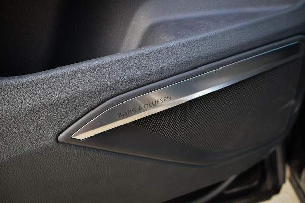 Audi e-tron Sportback 55 quattro 95 kWh | VP EXCL. BTW | NETTO BIJTELLING SLECHTS € 472,- | RS-STOELEN | ADAPTIVE CRUISE | 22" | B&O SURROUND | PANORA GLAS | SFEERVERLICHTING | DUBBEL OPLAADPUNT L+R | ETC.