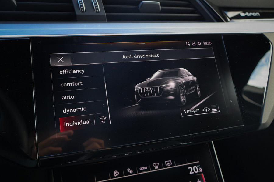 Audi e-tron Sportback 55 quattro 95 kWh | VP EXCL. BTW | NETTO BIJTELLING SLECHTS € 472,- | RS-STOELEN | ADAPTIVE CRUISE | 22" | B&O SURROUND | PANORA GLAS | SFEERVERLICHTING | DUBBEL OPLAADPUNT L+R | ETC.