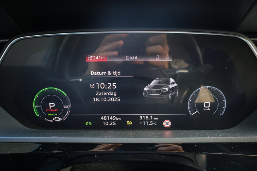 Audi e-tron Sportback 55 quattro 95 kWh | VP EXCL. BTW | NETTO BIJTELLING SLECHTS € 472,- | RS-STOELEN | ADAPTIVE CRUISE | 22" | B&O SURROUND | PANORA GLAS | SFEERVERLICHTING | DUBBEL OPLAADPUNT L+R | ETC.