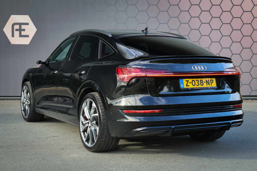 Audi e-tron Sportback 55 quattro 95 kWh | VP EXCL. BTW | NETTO BIJTELLING SLECHTS € 472,- | RS-STOELEN | ADAPTIVE CRUISE | 22" | B&O SURROUND | PANORA GLAS | SFEERVERLICHTING | DUBBEL OPLAADPUNT L+R | ETC.