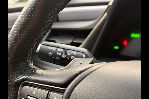 Lexus ES 300h F Sport Line | Eerste eigenaar, Schuifdak, Memory, Stoel + Stuurverwarming, 19 inch, LED, Apple CarPlay/Android auto Lexus ES 300h F Sport Line | Eerste eigenaar, Schuifdak, Memory, Stoel + Stuurverwarming, 19 inch, LED, Apple CarPlay/Android auto