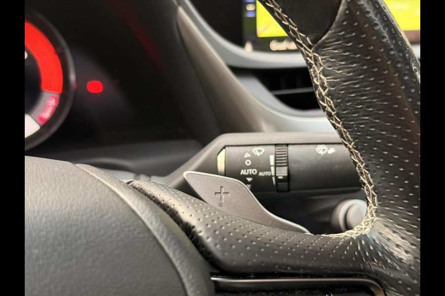 Lexus ES 300h F Sport Line | Eerste eigenaar, Schuifdak, Memory, Stoel + Stuurverwarming, 19 inch, LED, Apple CarPlay/Android auto Lexus ES 300h F Sport Line | Eerste eigenaar, Schuifdak, Memory, Stoel + Stuurverwarming, 19 inch, LED, Apple CarPlay/Android auto